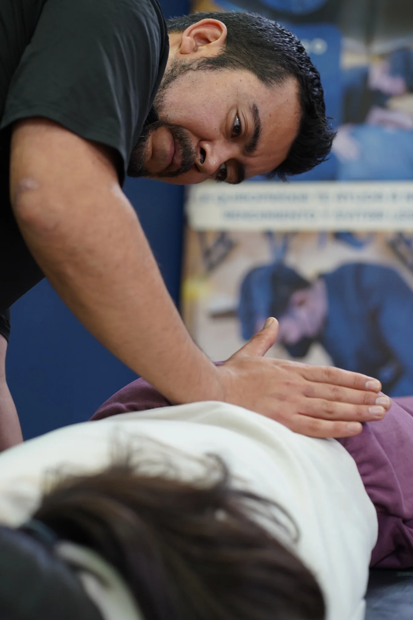 Terapia manual y quiropraxia en Centro KNG Puerto Montt